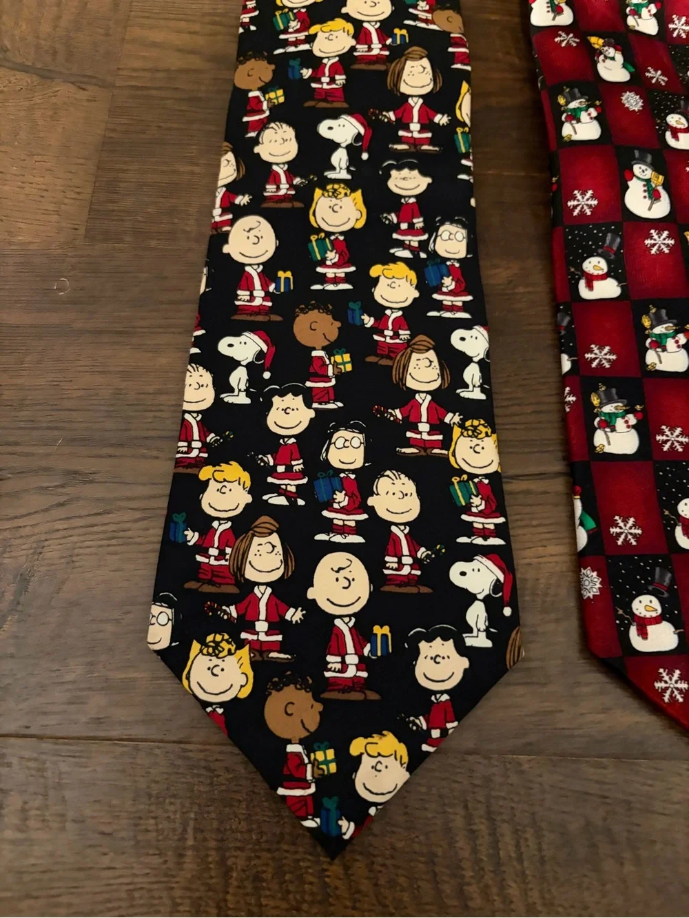Holiday Character Novelty Tie - Black/Red/Multi
